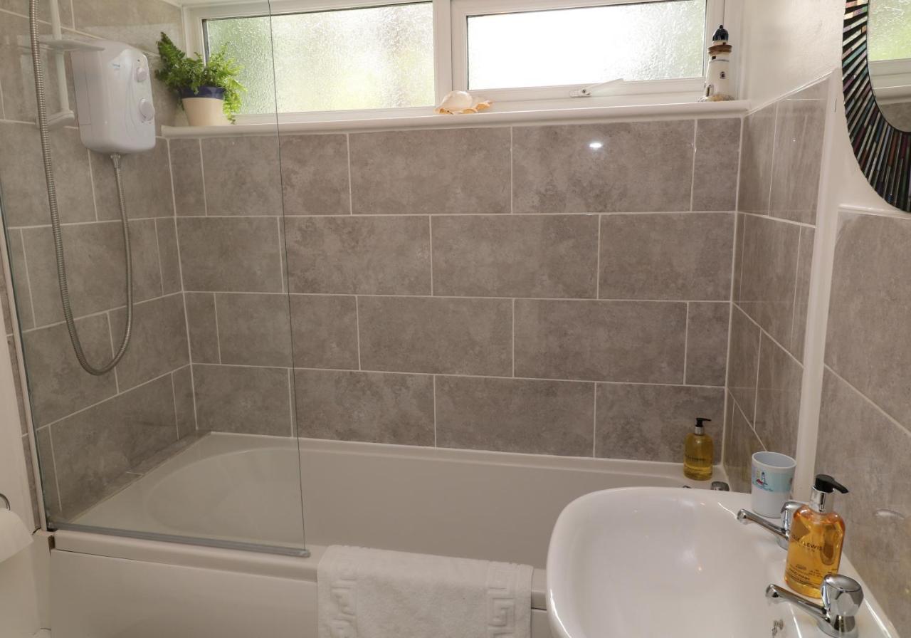 Manorcombe No1, Cornwall Pool View & Prosseco Holiday home Callington